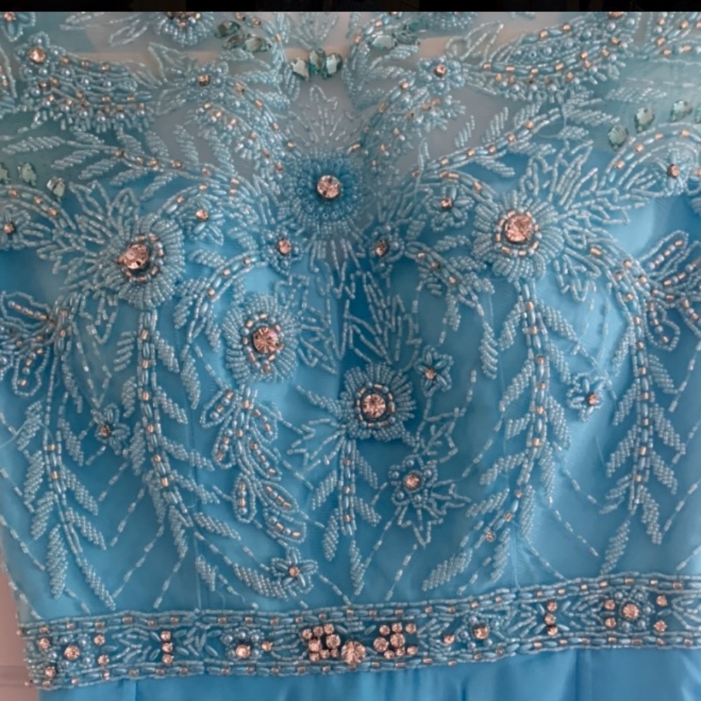 Blue Sherri hill beaded prom dress - Picture 3 of 5